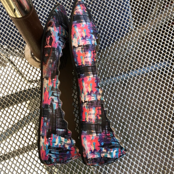 Nicole Miller Shoes size 8.5 - Picture 5 of 8